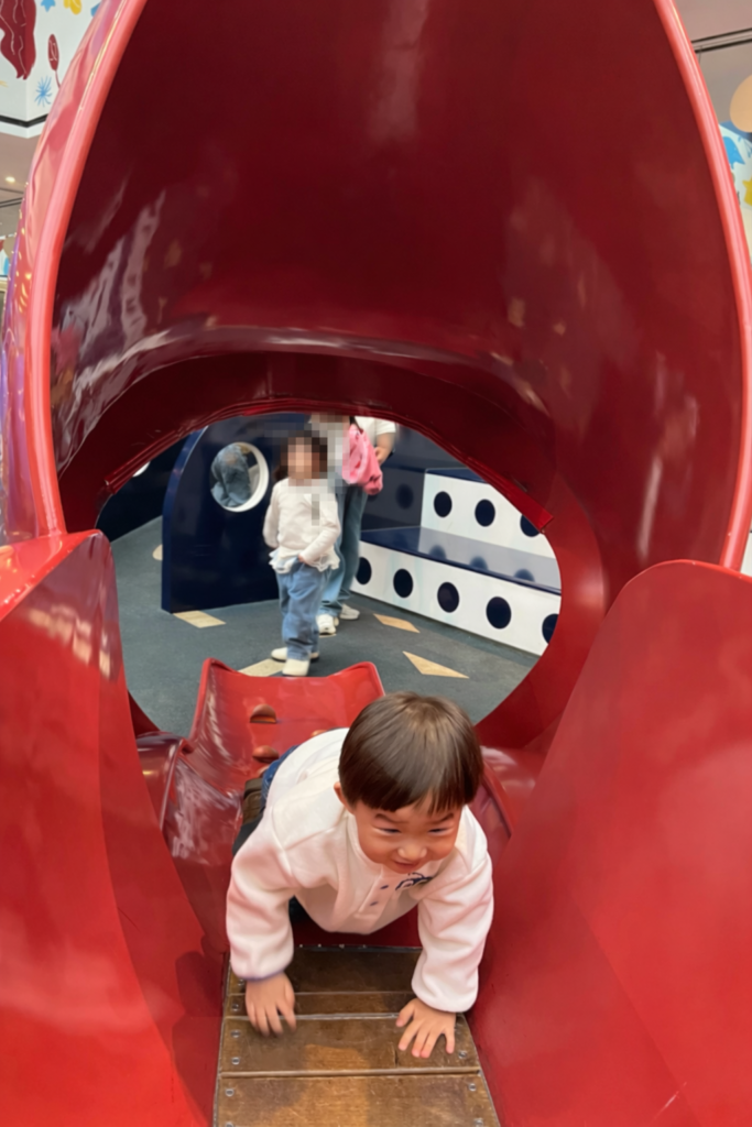 아이와 함께 간 모카 놀이터 놀이기구